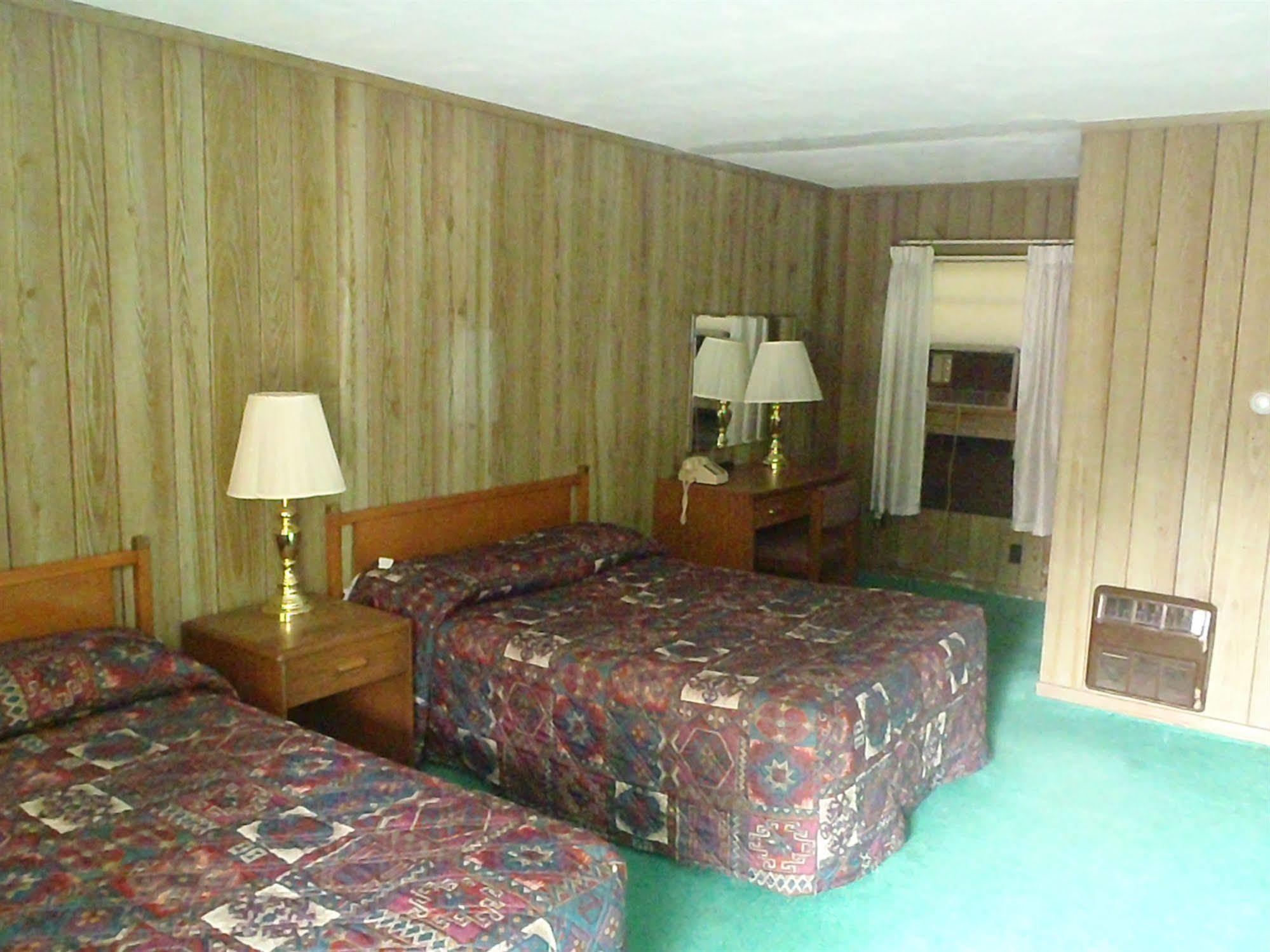 Heart Of The Berkshires Motel Pittsfield Exteriér fotografie